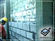 Construcción del cerramiento para radiobase